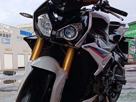 2017 BMW S 1000 R, белый, 1000000 рублей, вид 3