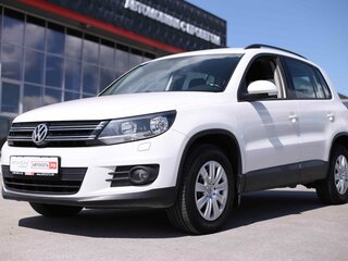 2013 Volkswagen Tiguan I Рестайлинг, белый, 1048700 рублей, вид 1