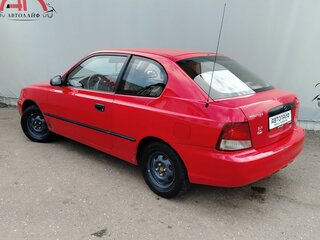 2000 Hyundai Accent I, красный, 155000 рублей, вид 3