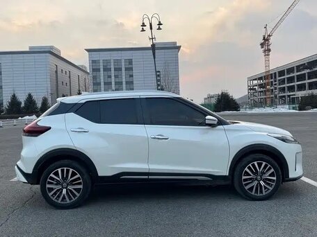 2022 Nissan Kicks I Рестайлинг, белый, 1670000 рублей, вид 3