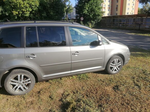 2009 Volkswagen Touran Cross I Рестайлинг, серый - вид 5