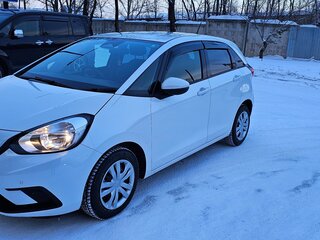 2020 Honda Fit IV, белый, 1535000 рублей, вид 2