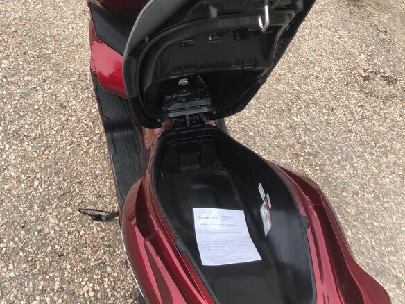 2021 Honda PCX 125, пурпурный, 455000 рублей - вид 5