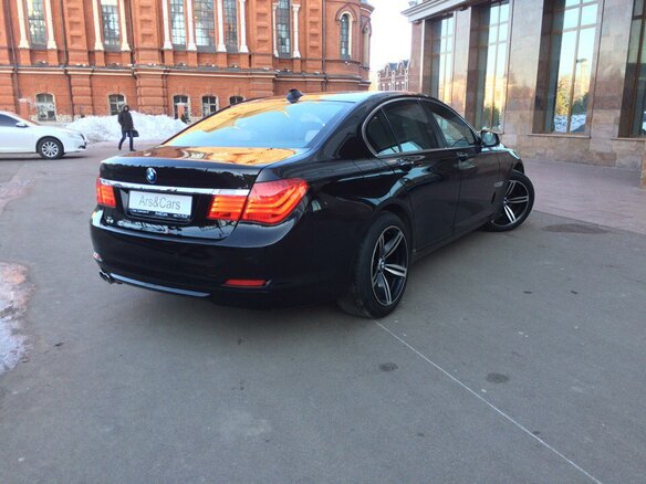 2010 BMW 7 серии 730d V (F01/F02/F04), чёрный - вид 7