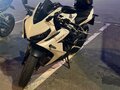 2024 Honda CBR 650R, белый, 999999 рублей - вид 1