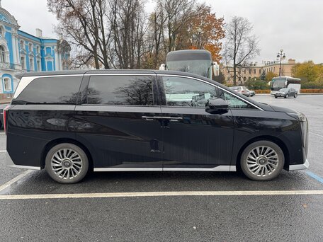 2024 GAC M8, чёрный, 3999999 рублей, вид 3