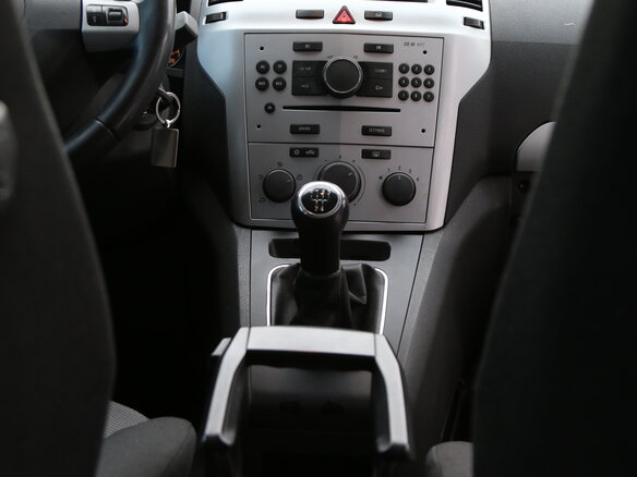 2012 Opel Zafira B Рестайлинг, серый - вид 1