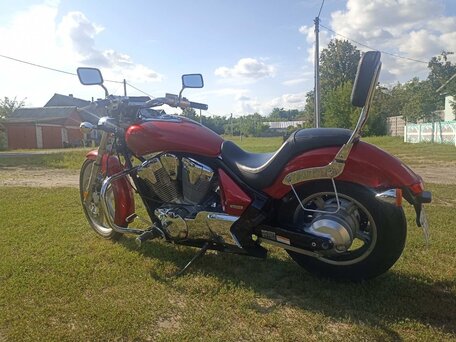 2010 Honda VT 1300CS Sabre, красный, 620000 рублей, вид 5