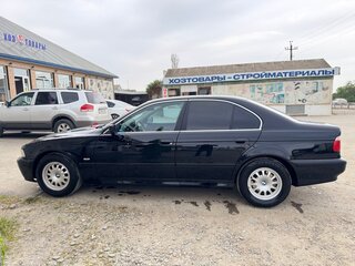 2001 BMW 5 серии 520i IV (E39) Рестайлинг, чёрный, 700000 рублей, вид 4