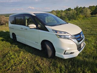 2019 Nissan Serena V (C27), белый, 2050000 рублей, вид 3