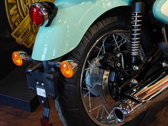 2026 Royal Enfield Meteor, зелёный, 528000 рублей - вид 13