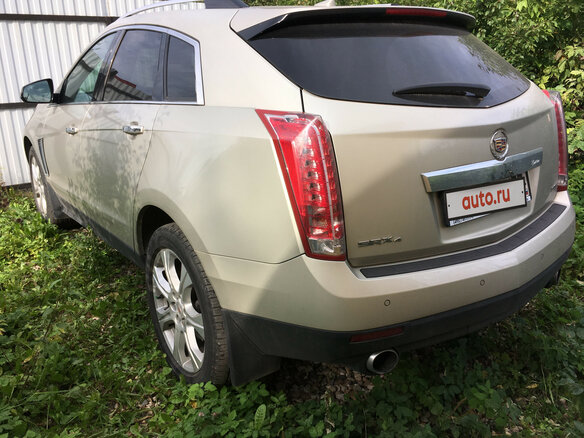 2013 Cadillac SRX II Рестайлинг, бежевый - вид 1