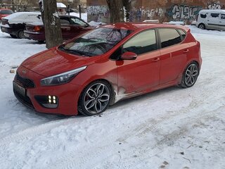 2015 Kia Ceed GT I Рестайлинг, красный, 1000000 рублей, вид 4