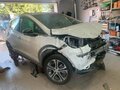 2017 Chevrolet Bolt I, белый - вид 3