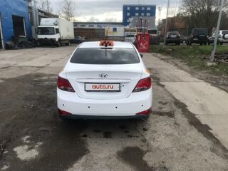 2016 Hyundai Solaris I Рестайлинг, красный, 1000000 рублей, вид 2