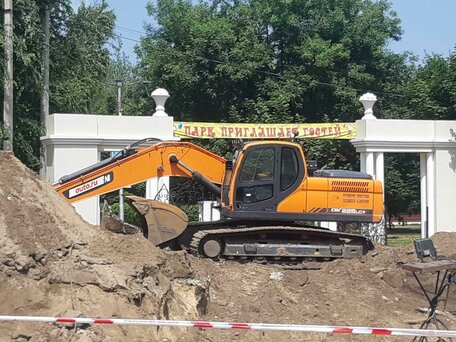 2020 Doosan DX225, оранжевый, 11500000 рублей, вид 1