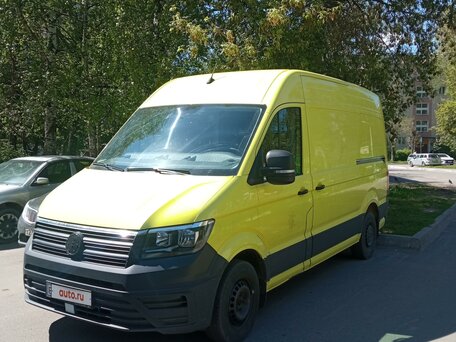 2018 Volkswagen Crafter, жёлтый, 2500000 рублей, вид 2