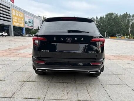 2022 Skoda Karoq DSG7 I, чёрный, 2164000 рублей, вид 5