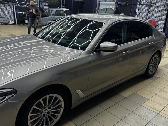 2019 BMW 5 серии 520d VII (G30/G31/G38), серый, 4200000 рублей - вид 2