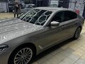 2019 BMW 5 серии 520d VII (G30/G31/G38), серый, 4200000 рублей - вид 2