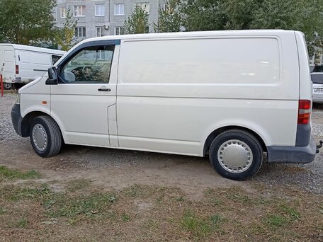 2005 Volkswagen Transporter, белый, 1090000 рублей, вид 2