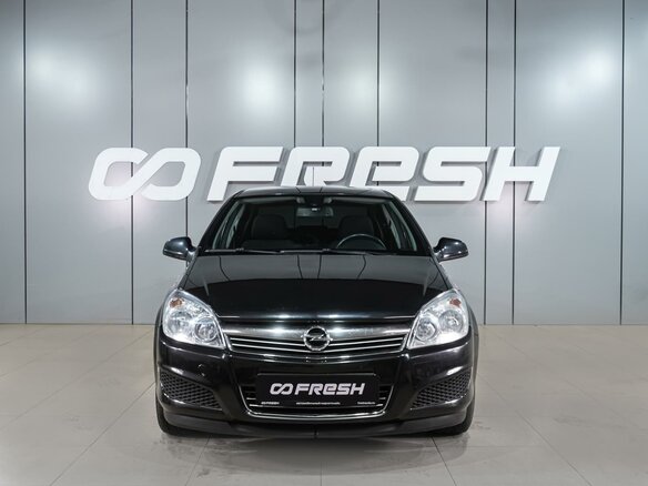2013 Opel Astra H Рестайлинг, чёрный - вид 2