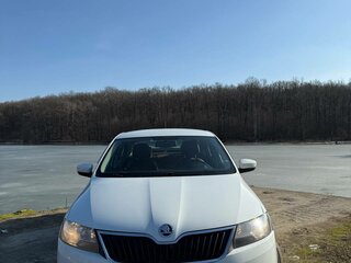 2015 Skoda Rapid I, белый, 950000 рублей, вид 4