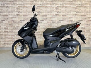 2024 Honda Click, чёрный, 365000 рублей, вид 3