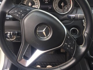 2013 Mercedes-Benz A-Класс 180 III (W176), белый, 1500000 рублей, вид 3