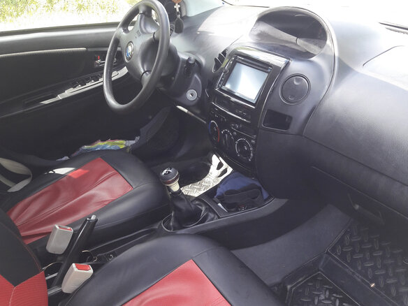 2013 Geely MK I Рестайлинг, серебристый, 400000 рублей - вид 2