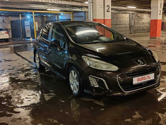 2011 Peugeot 308 I Рестайлинг, коричневый, 650000 рублей - вид 4