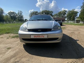 2004 Ford Focus I (North America), серебристый, 320000 рублей, вид 2