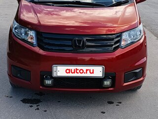 2010 Honda Freed Spike I Рестайлинг, красный, 1030000 рублей, вид 2