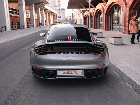 2020 Porsche 911 Carrera 4 VIII (992), серебристый - вид 6