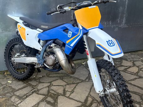 2025 Husqvarna TC 125, синий, 610000 рублей, вид 1