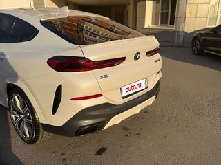 2019 BMW X6 M50i III (G06), белый, 6100000 рублей, вид 3