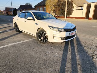 2017 Kia Optima IV, белый, 1650000 рублей, вид 4
