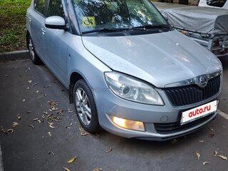 2013 Skoda Fabia II Рестайлинг, серый, 650000 рублей, вид 2