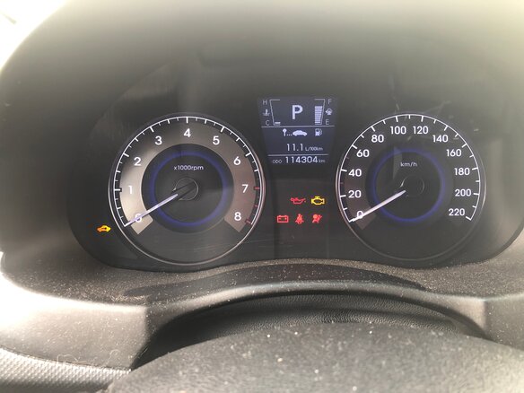 2013 Hyundai Solaris I, серебристый, 600000 рублей - вид 7