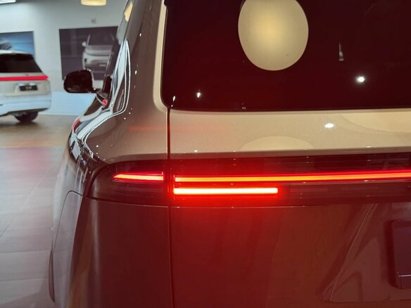 2026 Li Auto (Lixiang) L9 II, бежевый, 13500000 рублей - вид 13