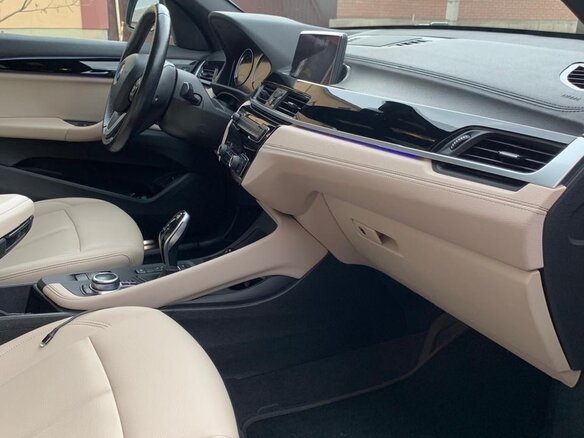 2021 BMW X1 28i xDrive II (F48) Рестайлинг, синий, 3290000 рублей - вид 9