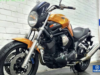 Yamaha BT1100 Bulldog