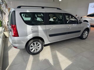 2026 Lada (ВАЗ) Largus Cross I Рестайлинг, серебристый, 2037000 рублей, вид 4