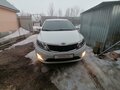 2013 Kia Rio 5-speed III, белый, 985000 рублей