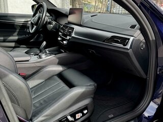 2021 BMW 5 серии 530d xDrive VII (G30/G31/G38) Рестайлинг, синий, 8500000 рублей, вид 5