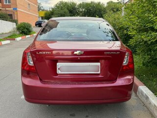 2010 Chevrolet Lacetti I, пурпурный, 520000 рублей, вид 5