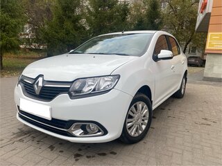 2014 Renault Logan II, белый, 850000 рублей, вид 2