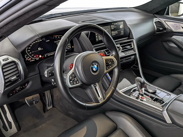 2021 BMW M8 Gran Coupe Competition I (F91/F92/F93), белый, 11900000 рублей - вид 15