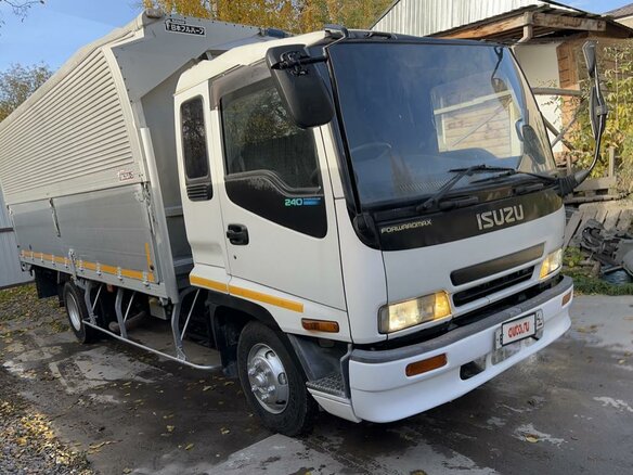 2001 Isuzu Forward (F-Series), белый, 3500000 рублей - вид 11