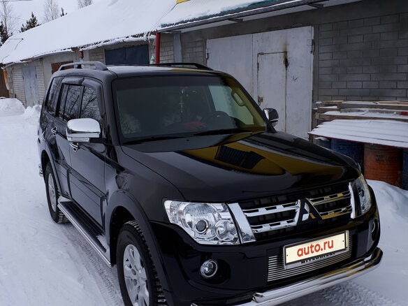 2012 Mitsubishi Pajero IV Рестайлинг 1, чёрный, 5500000 рублей - вид 4